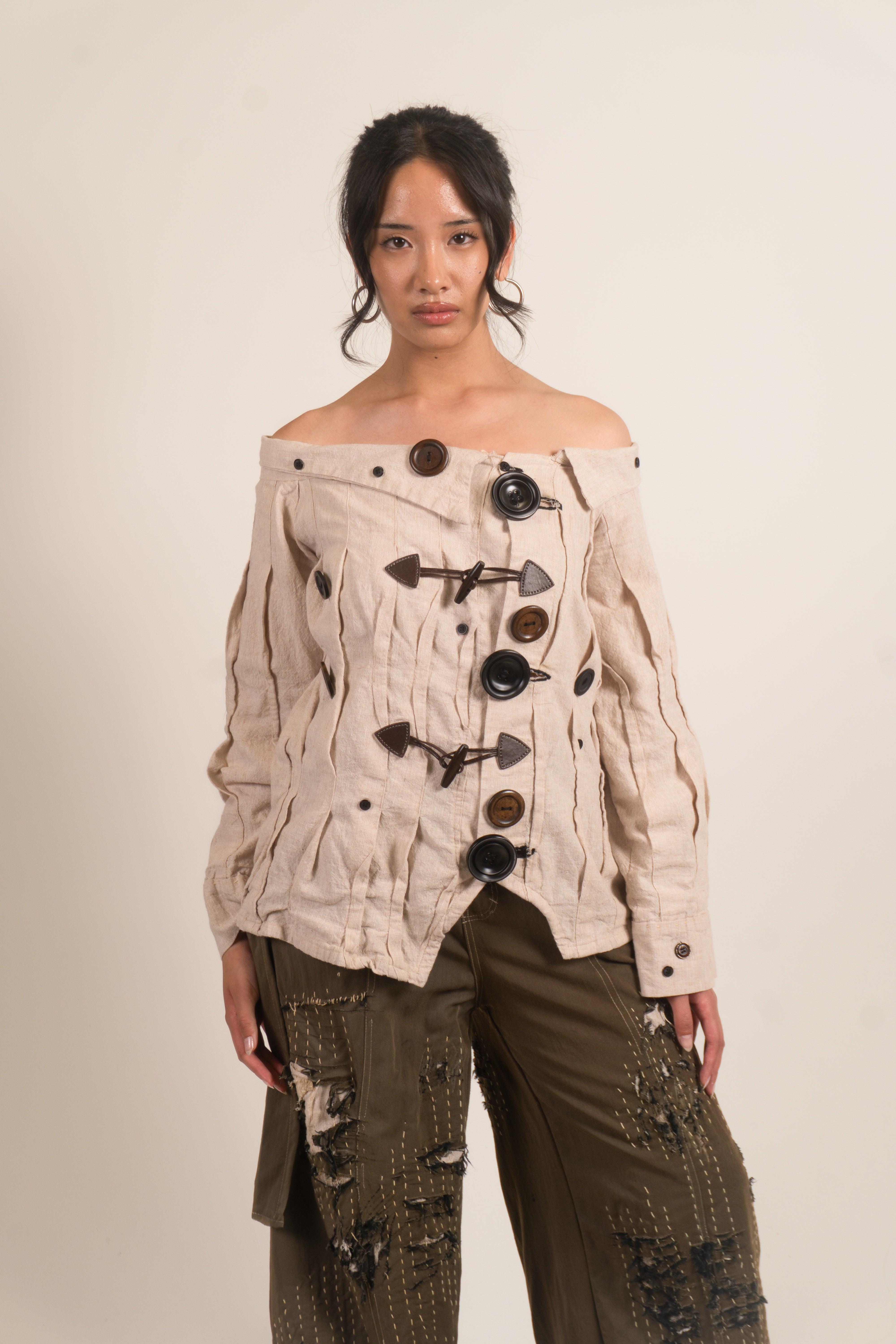 LOOK 6 OFF SHOULDER TOP