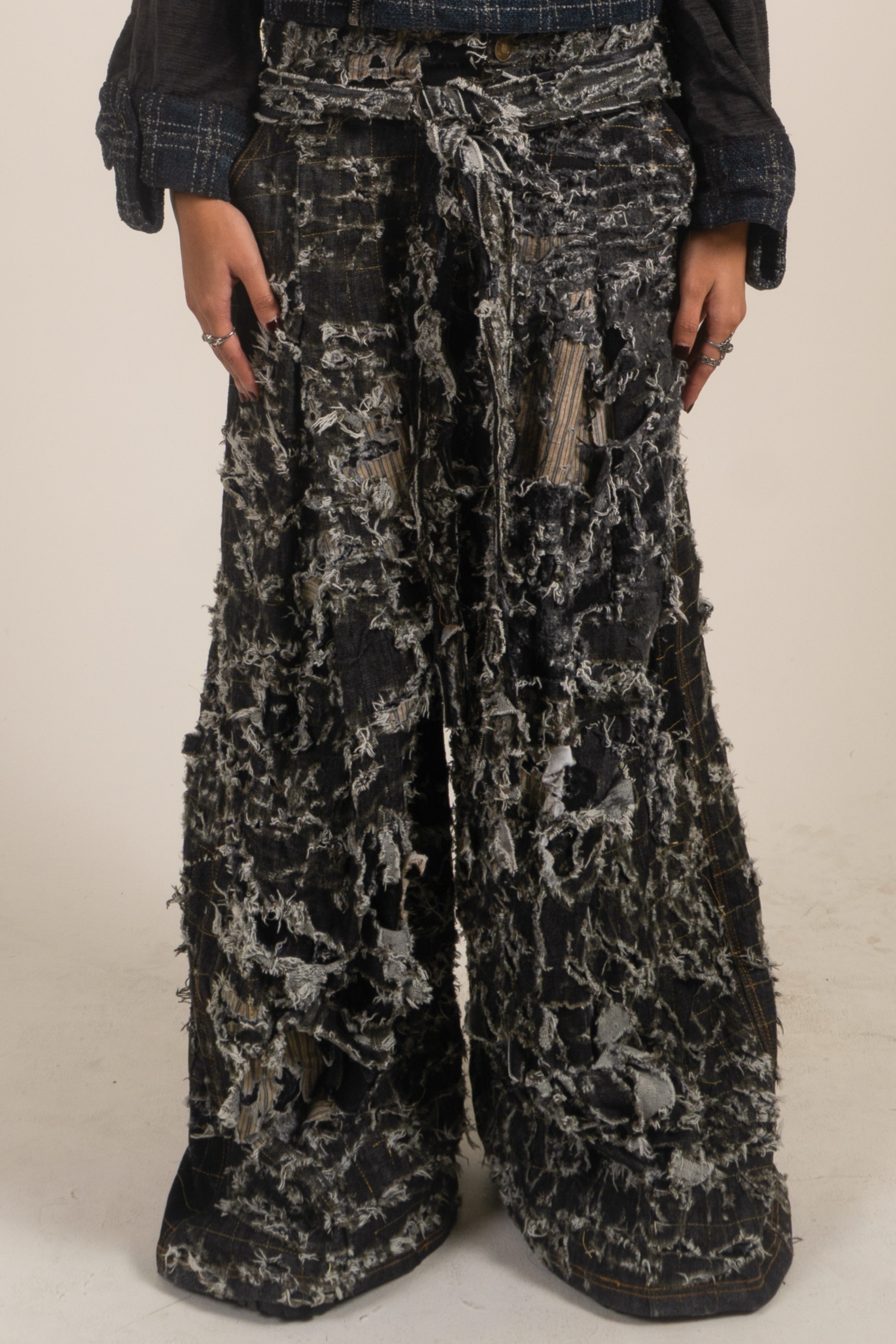 LOOK 2 DISTRESSED BORO DENIM