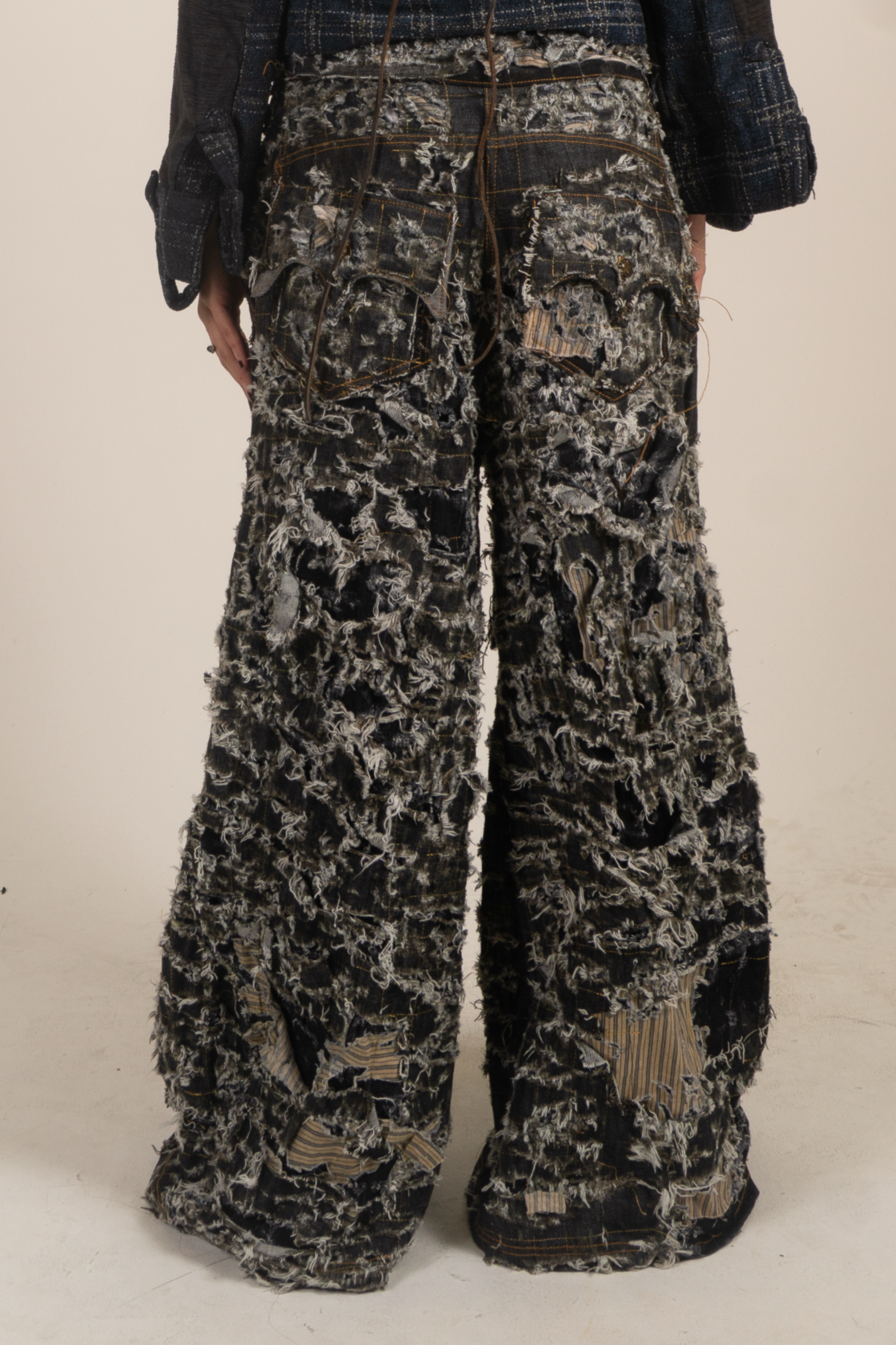 LOOK 2 DISTRESSED BORO DENIM